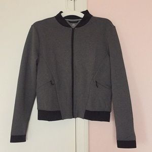 Adidas bomber jacket with zipper pockets